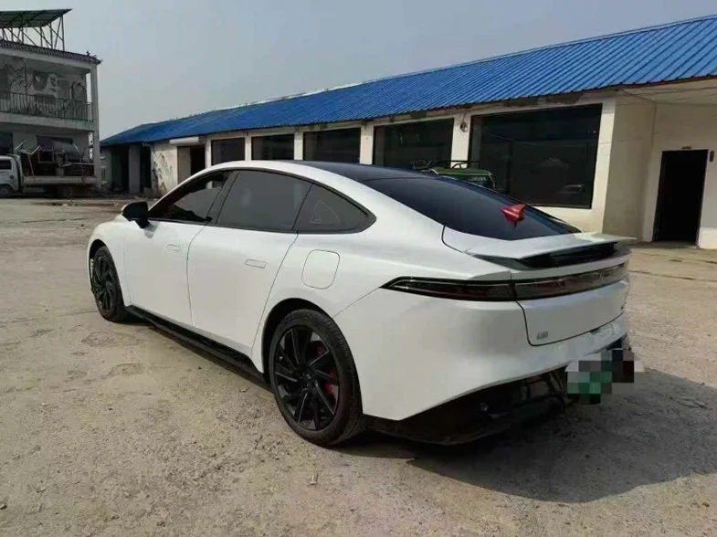 东风奕派 后面外观三