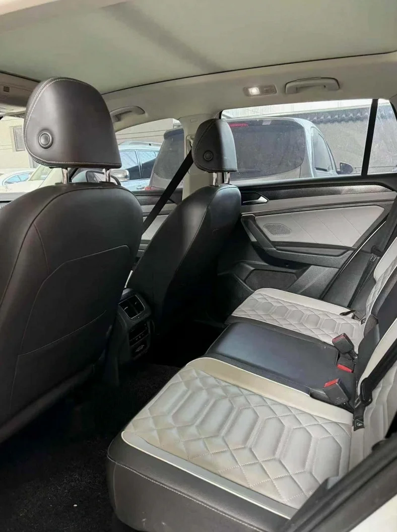 大众探岳 后面外观三