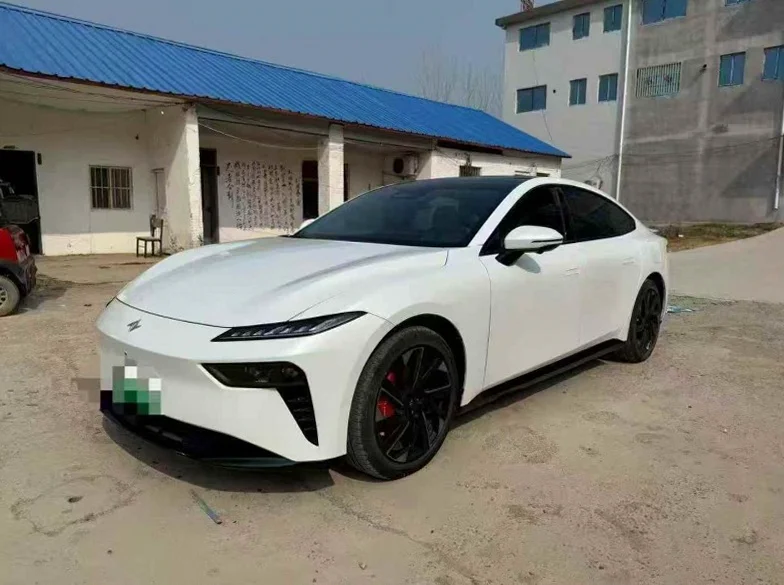 东风奕派 正面外观二