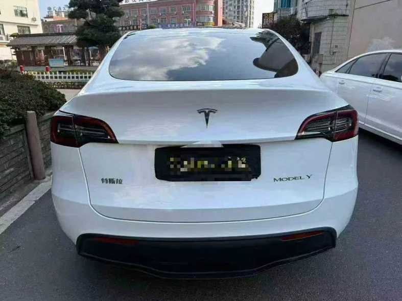 特斯拉MODEL 驾驶室