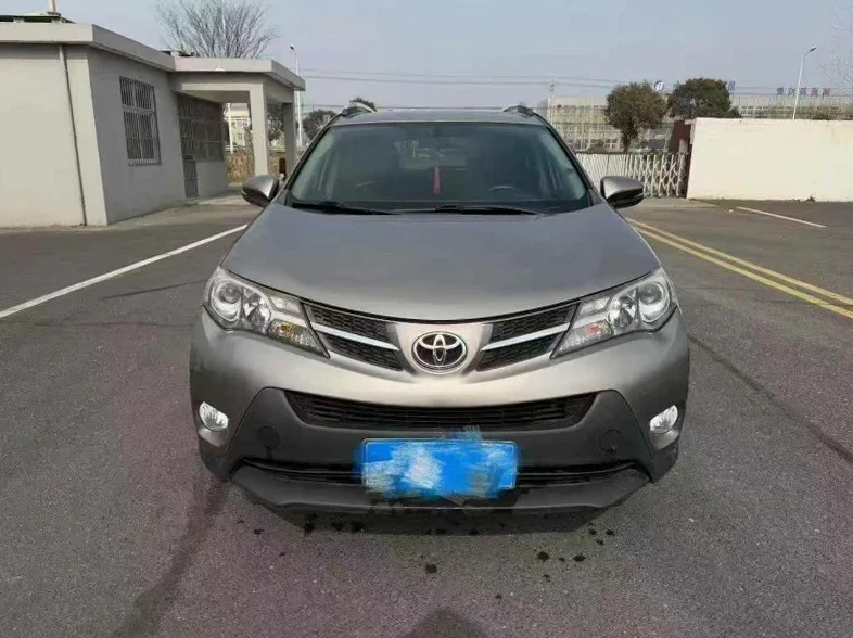 16年丰田RAV4 2.0L两驱风尚版