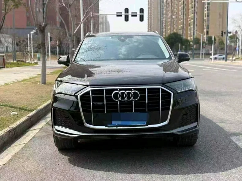 20年新款奥迪Q7 2.0T四驱高配