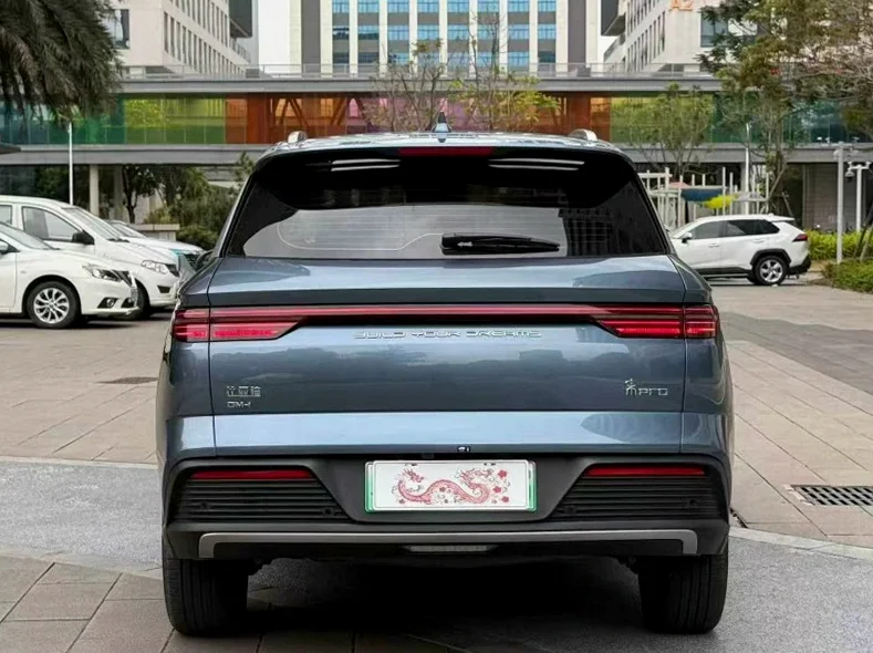 比亚迪宋 内饰后排