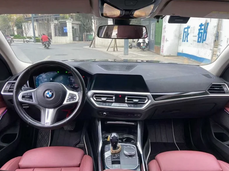 宝马3系 后面外观三