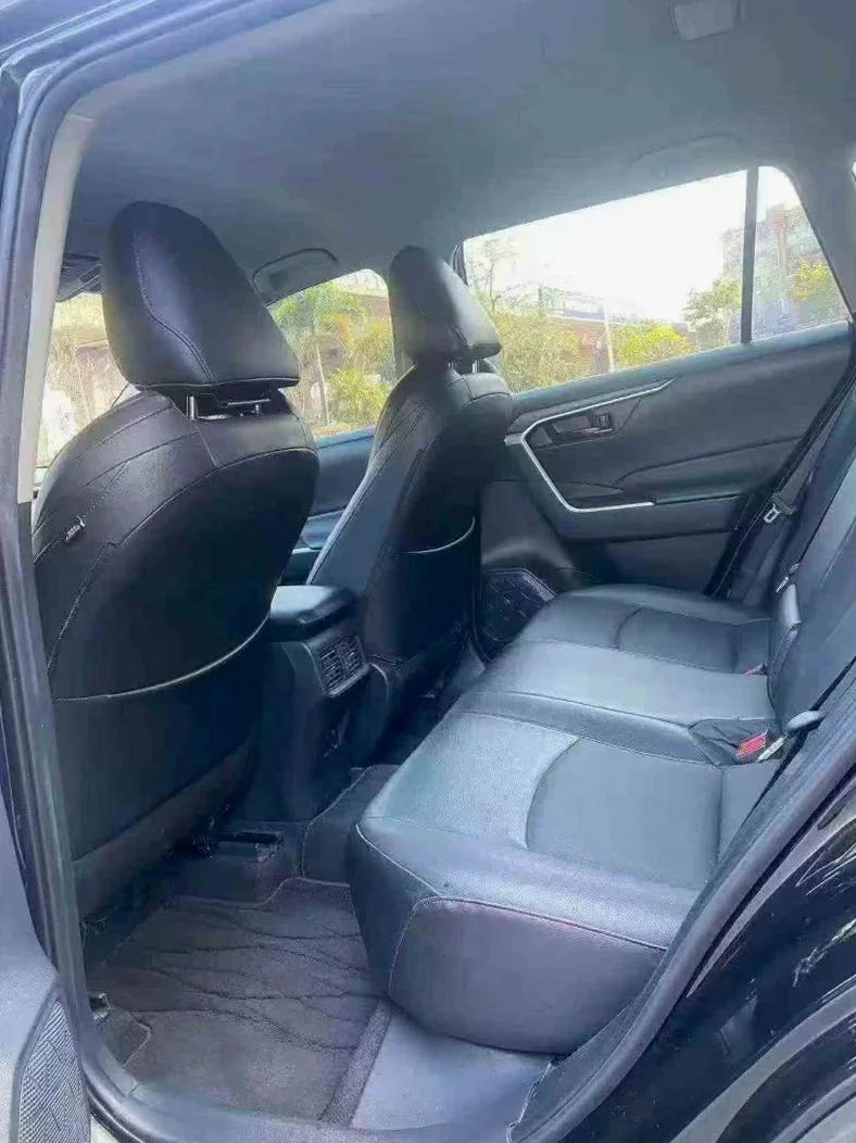 丰田威兰达 后面外观三