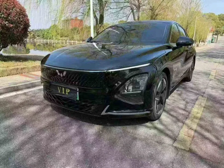 五菱汽车星光 正面外观二