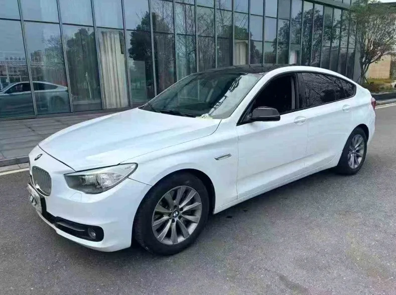 宝马5系 正面外观二