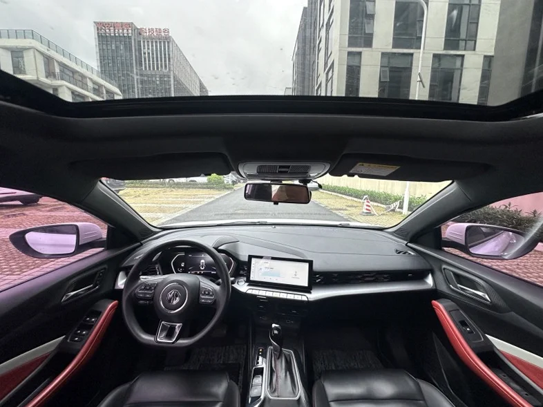 名爵5 后面外观三