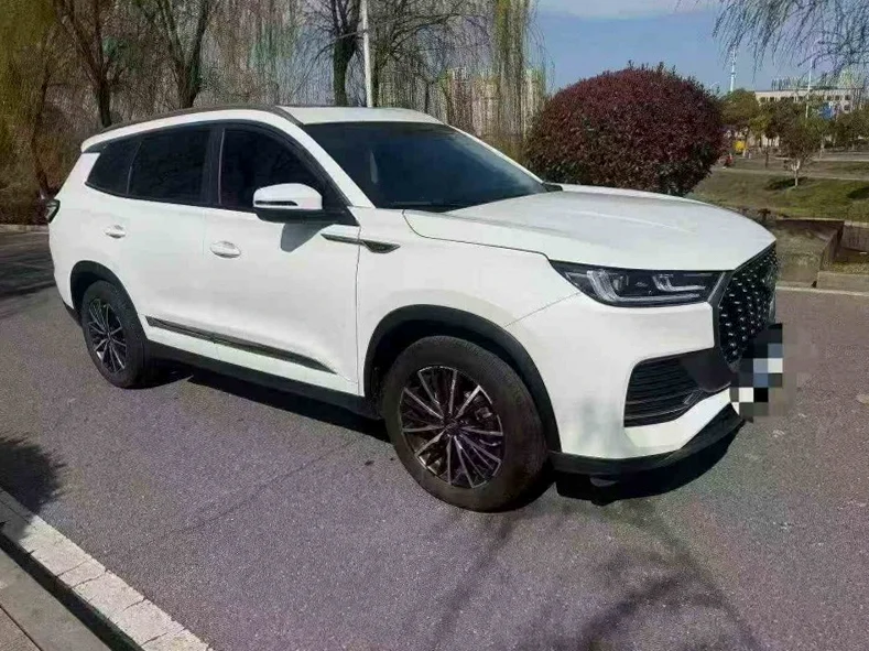 奇瑞瑞虎 正面外观二