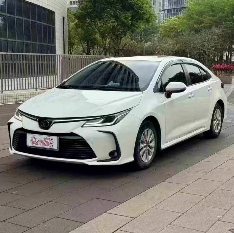 丰田卡罗拉 正面外观三