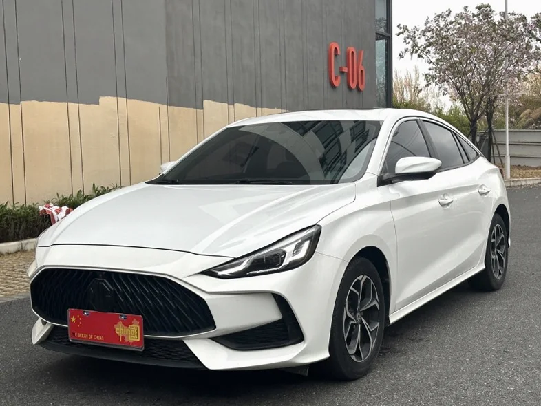 名爵5 内饰前排