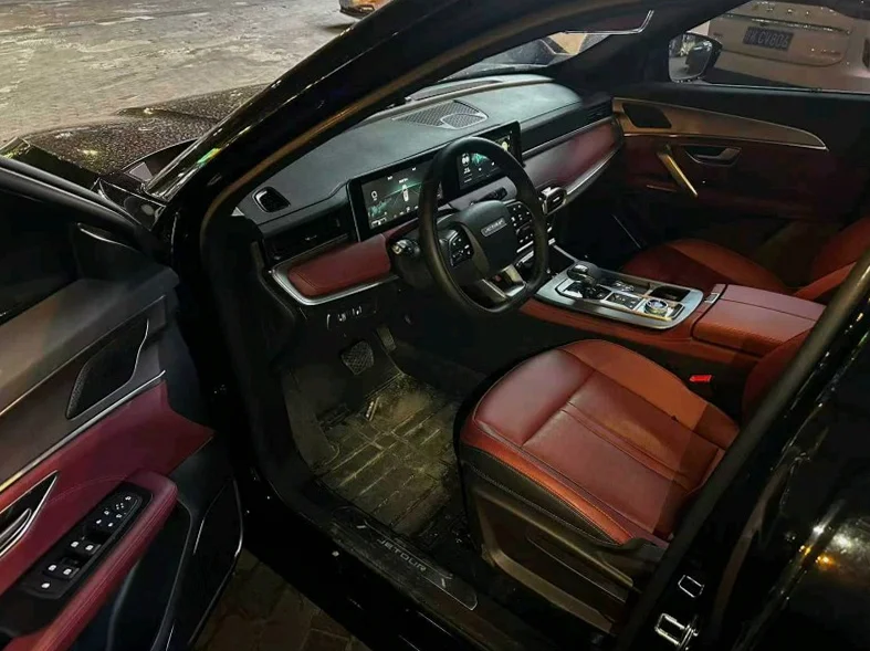 奇瑞捷途 后面外观三