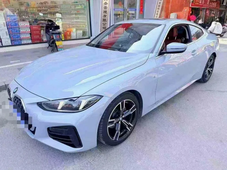 宝马4系 正面外观三