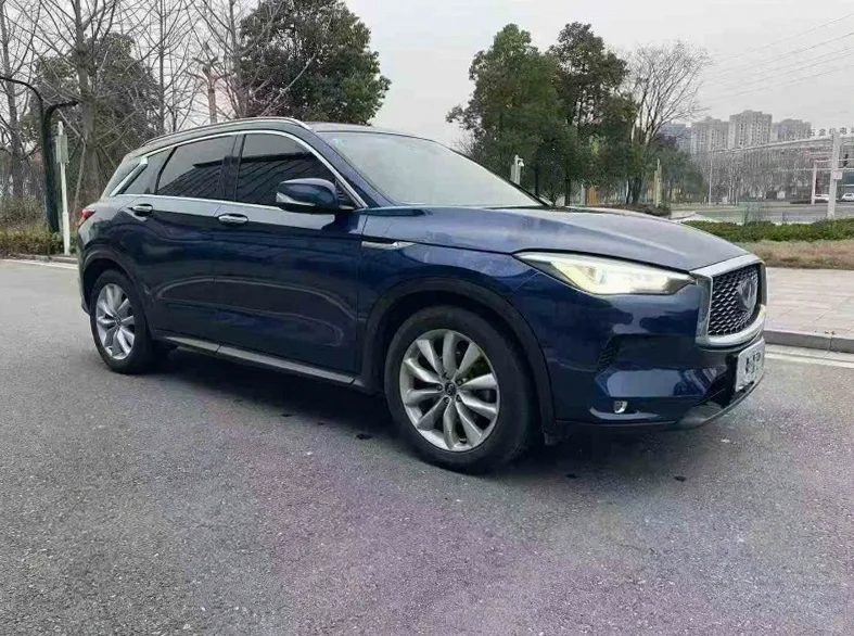 英菲尼迪QX50 正面外观二