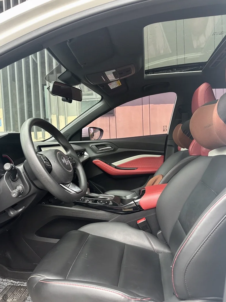 名爵5 后面外观一