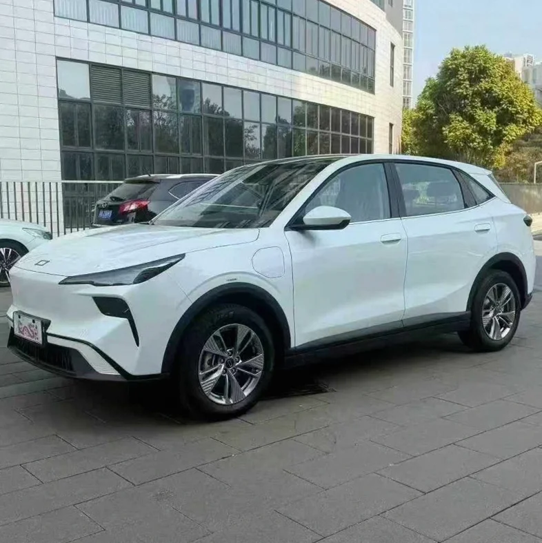 奔腾悦意 正面外观三