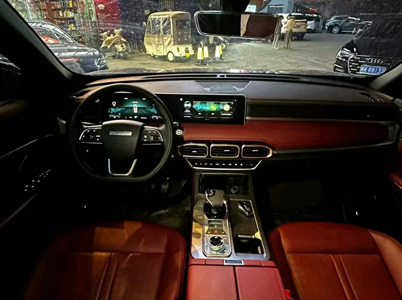 奇瑞捷途 后面外观一