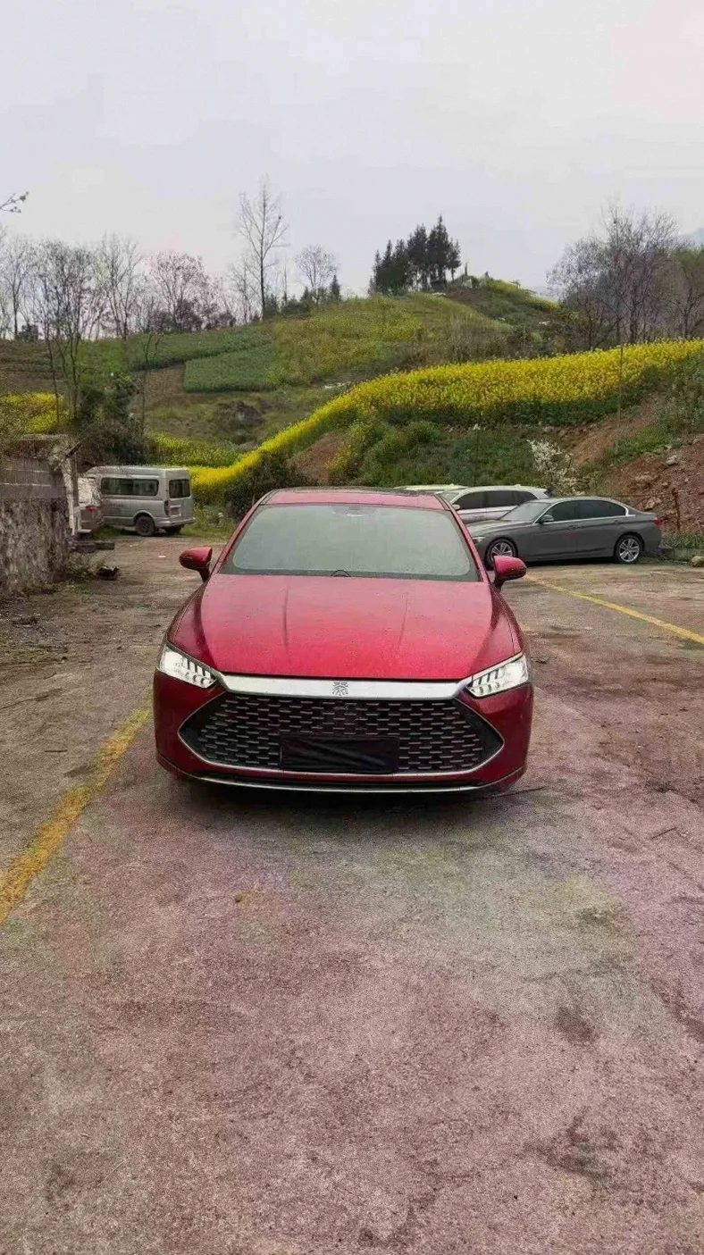 21年比亚迪秦PLUS插电混动