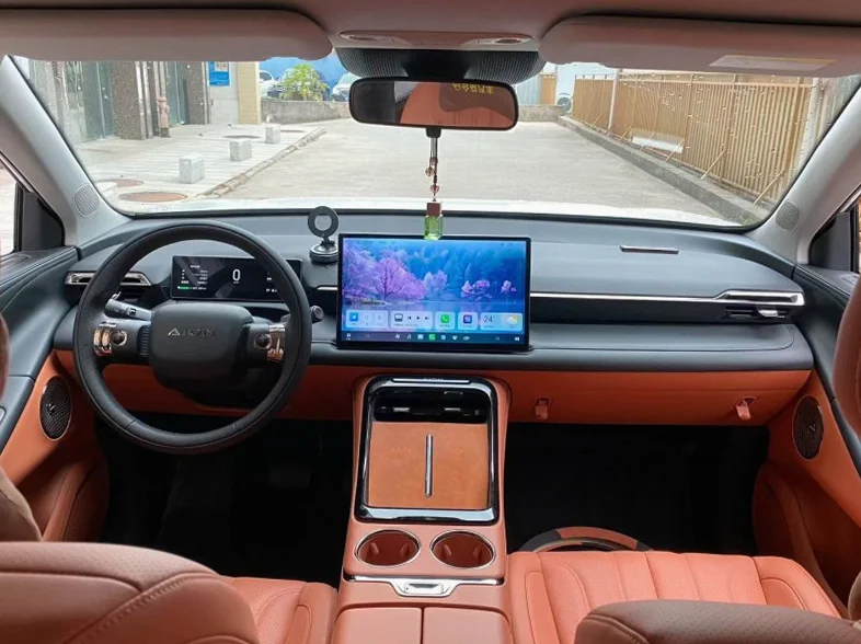 传祺埃安V 内饰后排