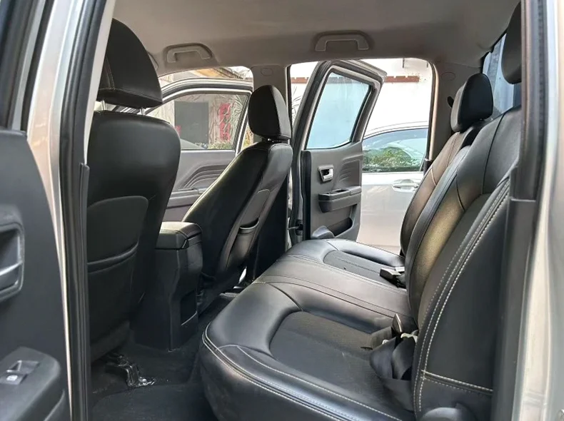 长城汽车风骏 后面外观二