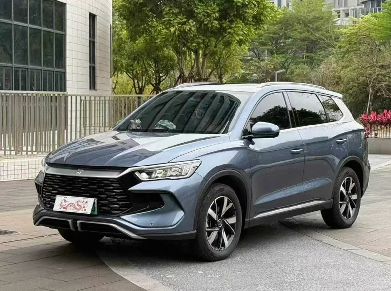 比亚迪宋 正面外观二