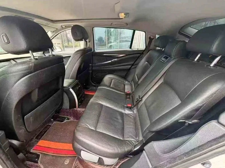 宝马5系 后面外观二