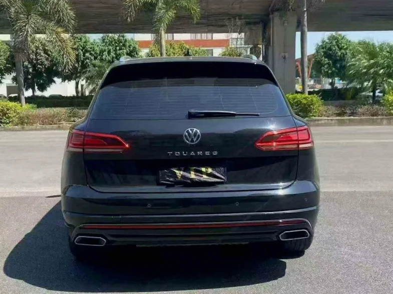 大众途锐 内饰后排