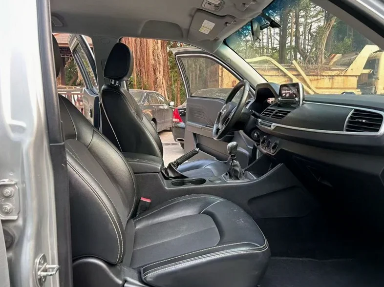 长城汽车风骏 后面外观一