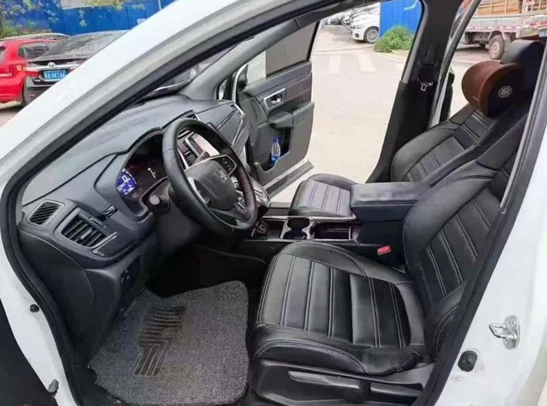 本田CRV 后面外观三