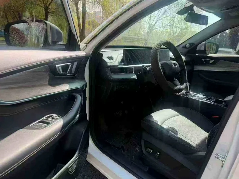 奇瑞瑞虎 后面外观一