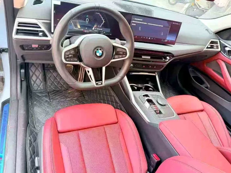 宝马4系 后面外观二