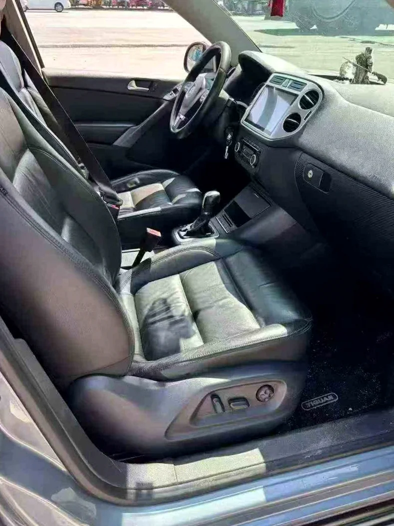 大众途观 后面外观一