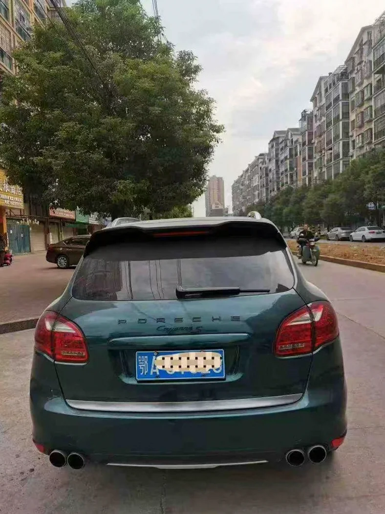 保时捷卡宴 后面外观二