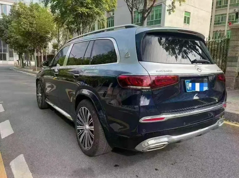 奔驰迈巴赫GLS 内饰前排