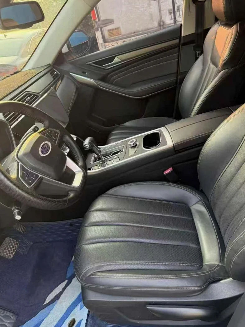 福特领界 后面外观三