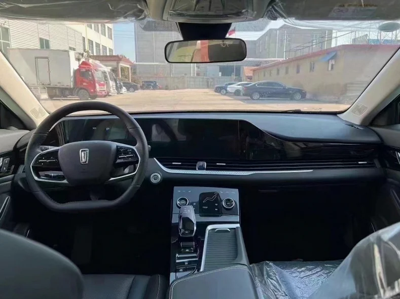 奔腾B70 后面外观一