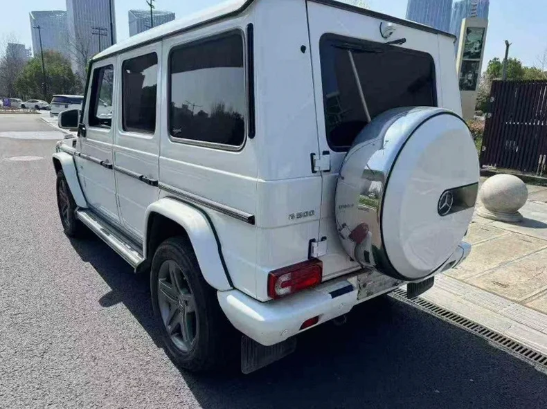 奔驰G 内饰前排