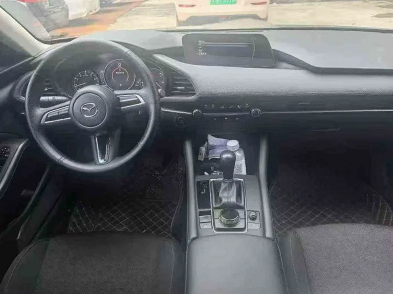 马自达昂克赛拉 后面外观三