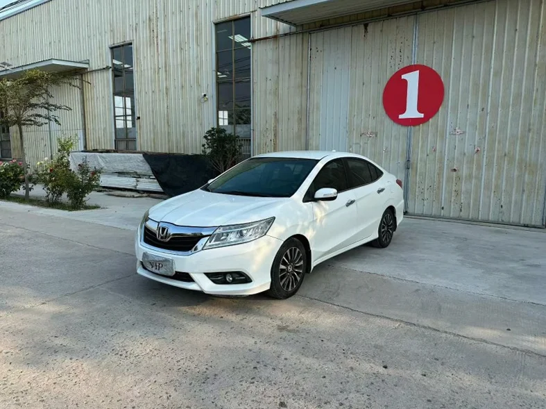 本田凌派 正面外观二