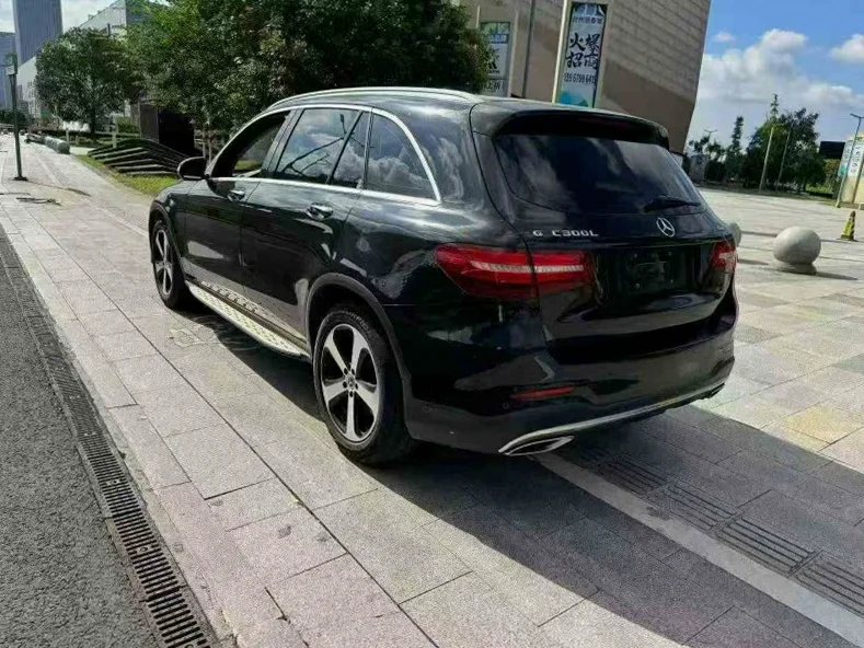 奔驰GLC 内饰前排