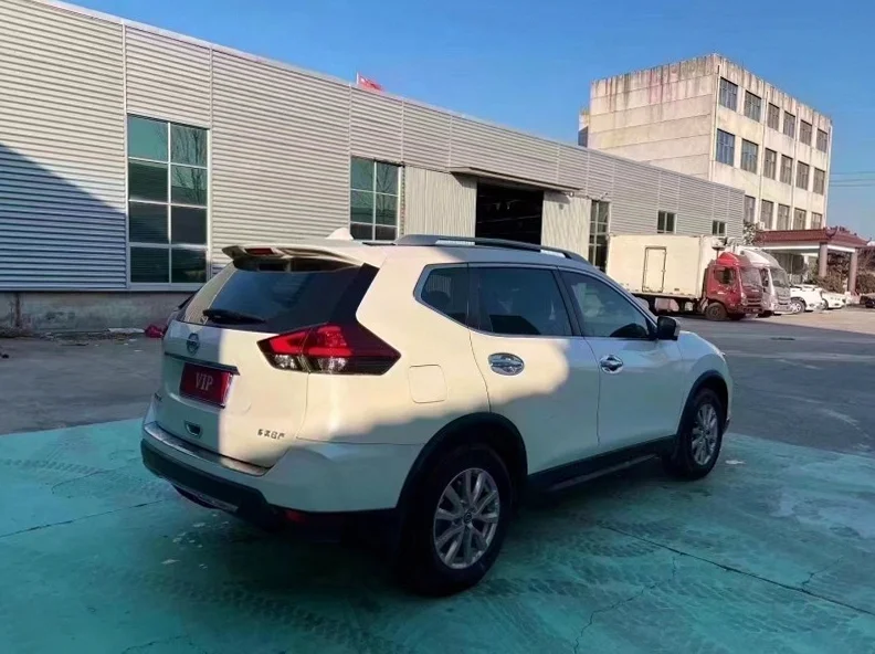 日产奇骏 内饰前排