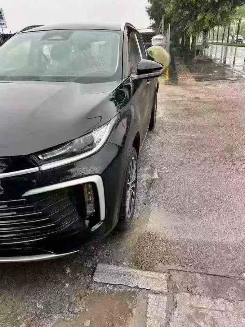 奇瑞星途 正面外观三