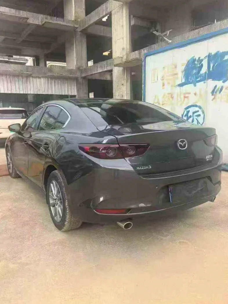 马自达昂克赛拉 内饰后排