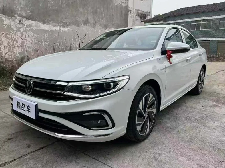 大众宝来 正面外观三