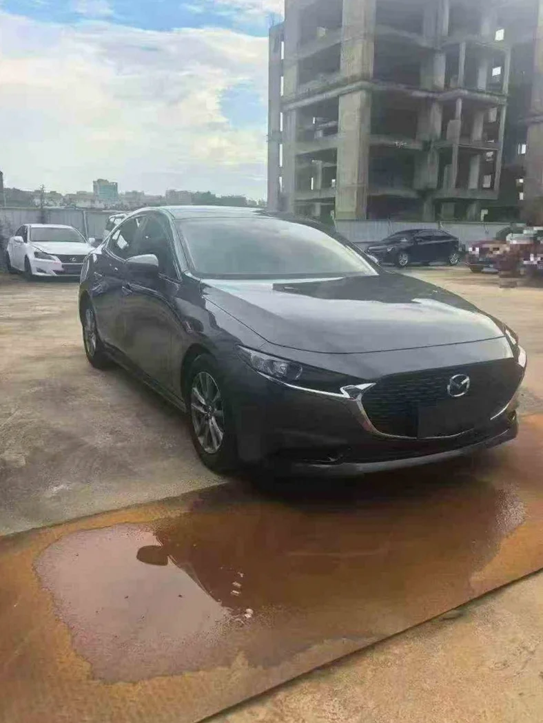 马自达昂克赛拉 正面外观二