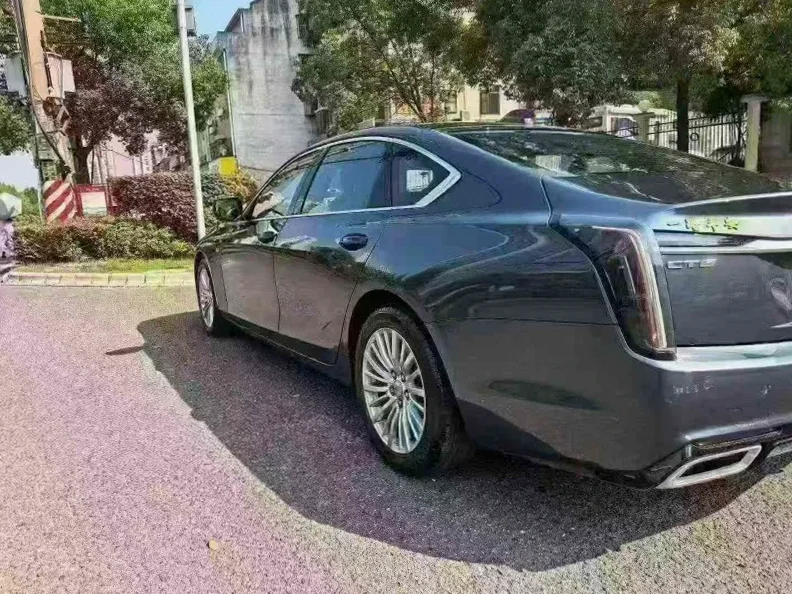 凯迪拉克CT6 驾驶室