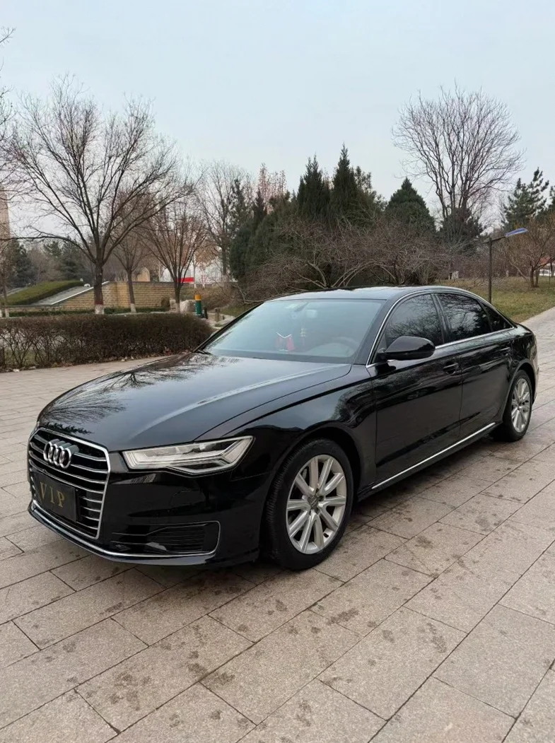 奥迪A6L 正面外观二