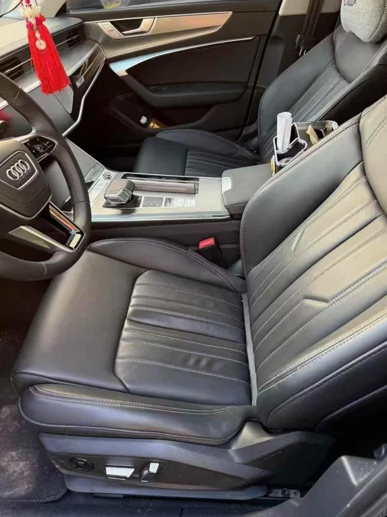 奥迪A6L 后面外观三