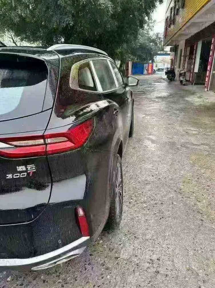 奇瑞星途 内饰前排