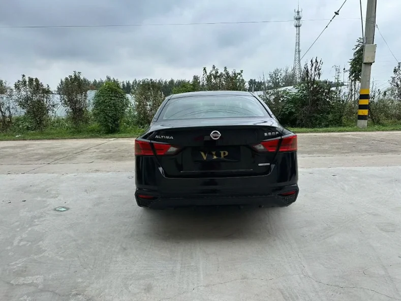 日产天籁 驾驶室